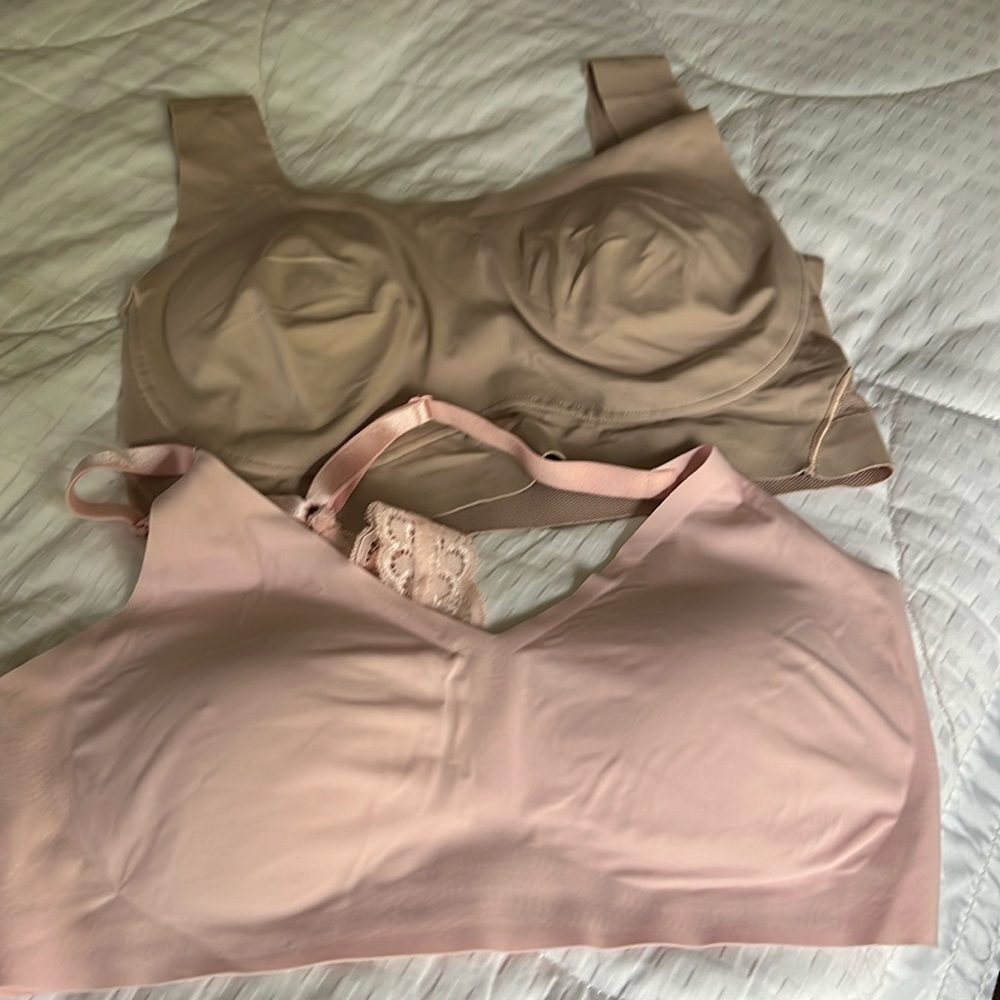 2 True bras